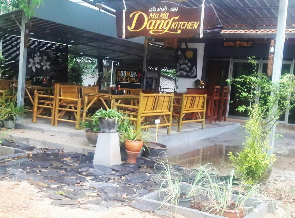 Ma Ma Dang Place Koh Lanta Bagian luar foto